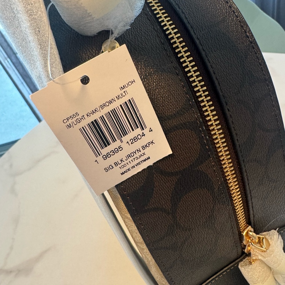 Coach Mini Backpack brand new - Picture 2 of 4